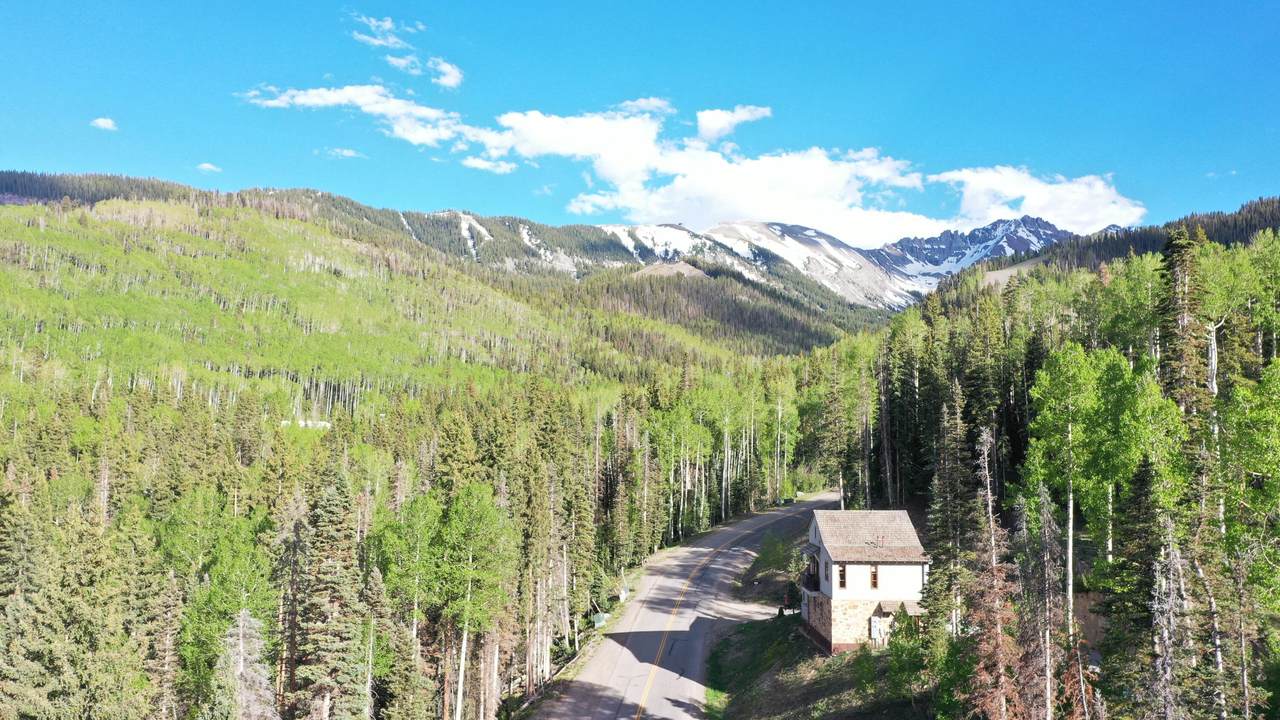 https://bt-photos.global.ssl.fastly.net/telluride/1280_boomver_1_44726-2.jpg