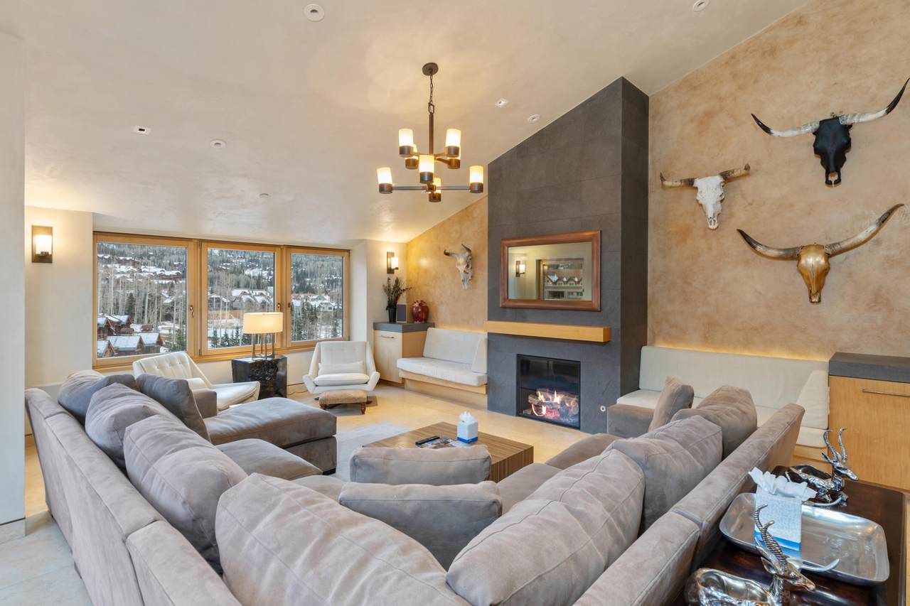 https://bt-photos.global.ssl.fastly.net/telluride/1280_boomver_1_44752-2.jpg