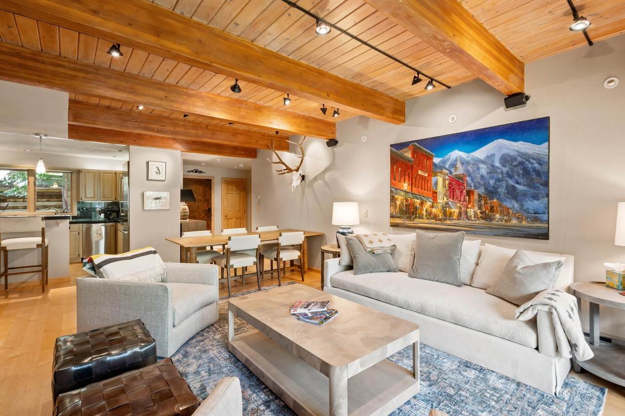 https://bt-photos.global.ssl.fastly.net/telluride/1280_boomver_1_44800-2.jpg