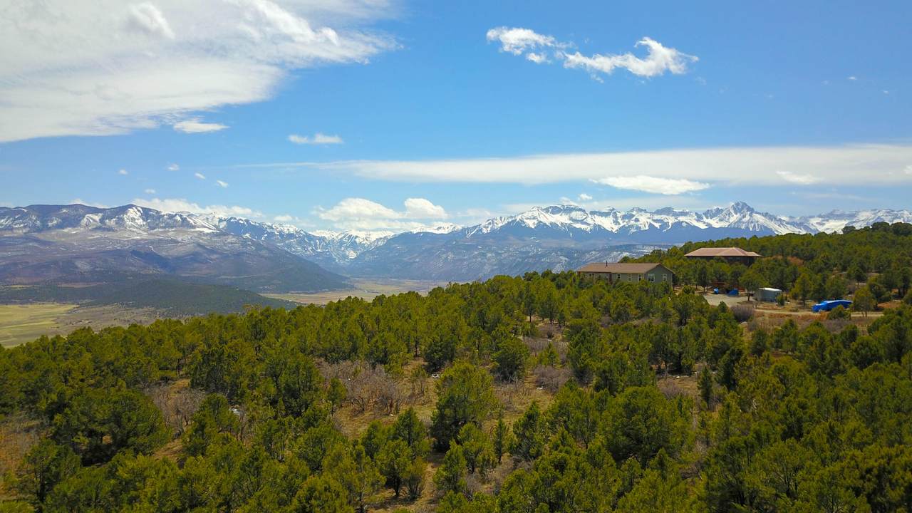 https://bt-photos.global.ssl.fastly.net/telluride/1280_boomver_1_44802-2.jpg