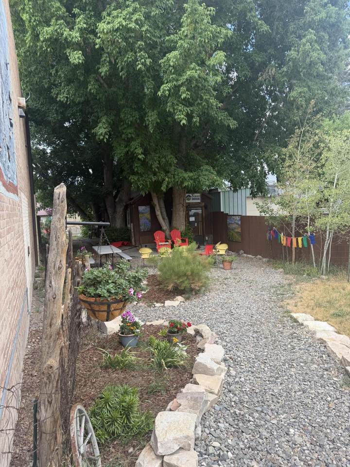 https://bt-photos.global.ssl.fastly.net/telluride/1280_boomver_1_44841-2.jpg