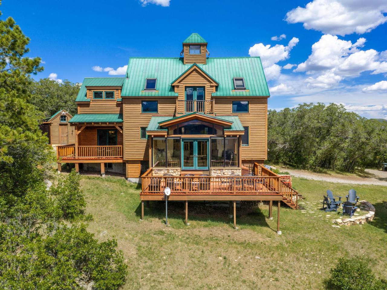 https://bt-photos.global.ssl.fastly.net/telluride/1280_boomver_1_44874-2.jpg