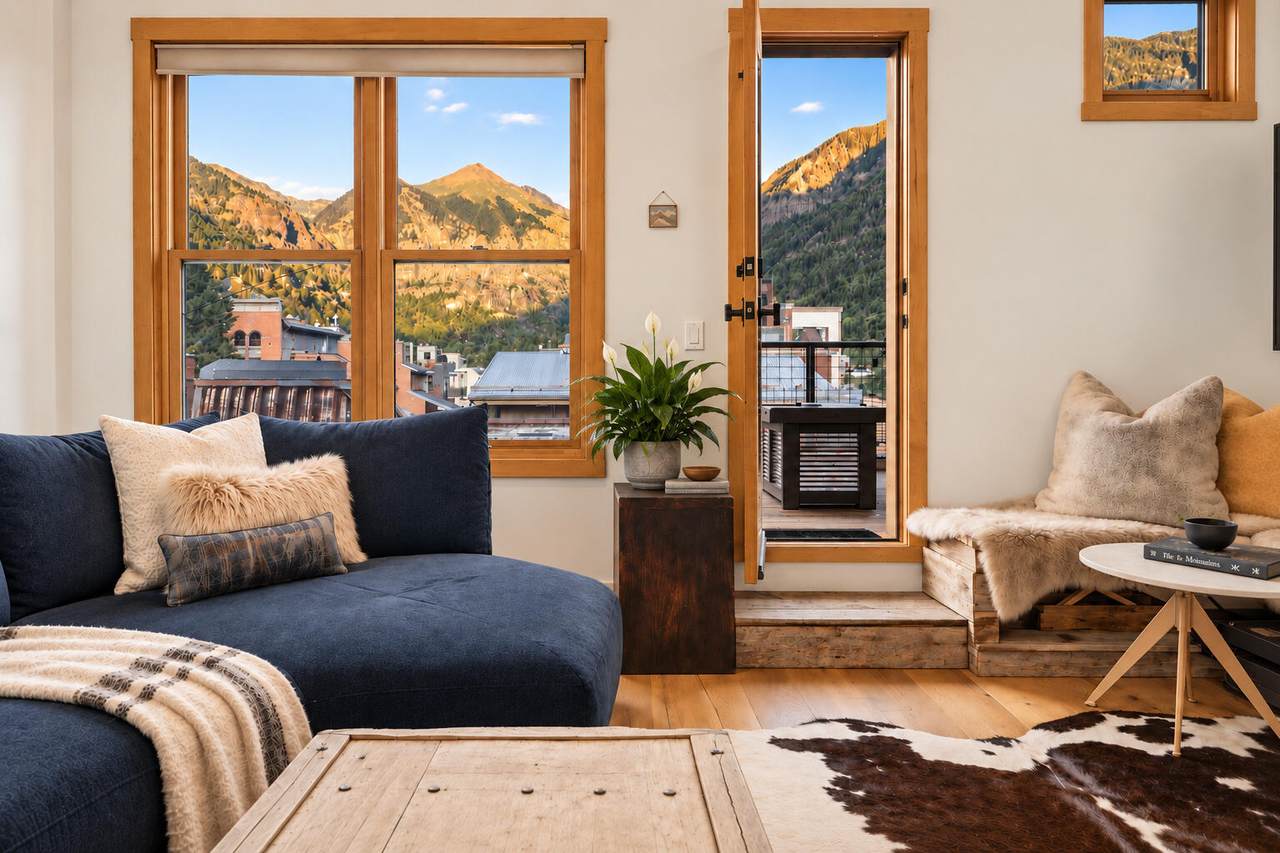 https://bt-photos.global.ssl.fastly.net/telluride/1280_boomver_1_44887-2.jpg