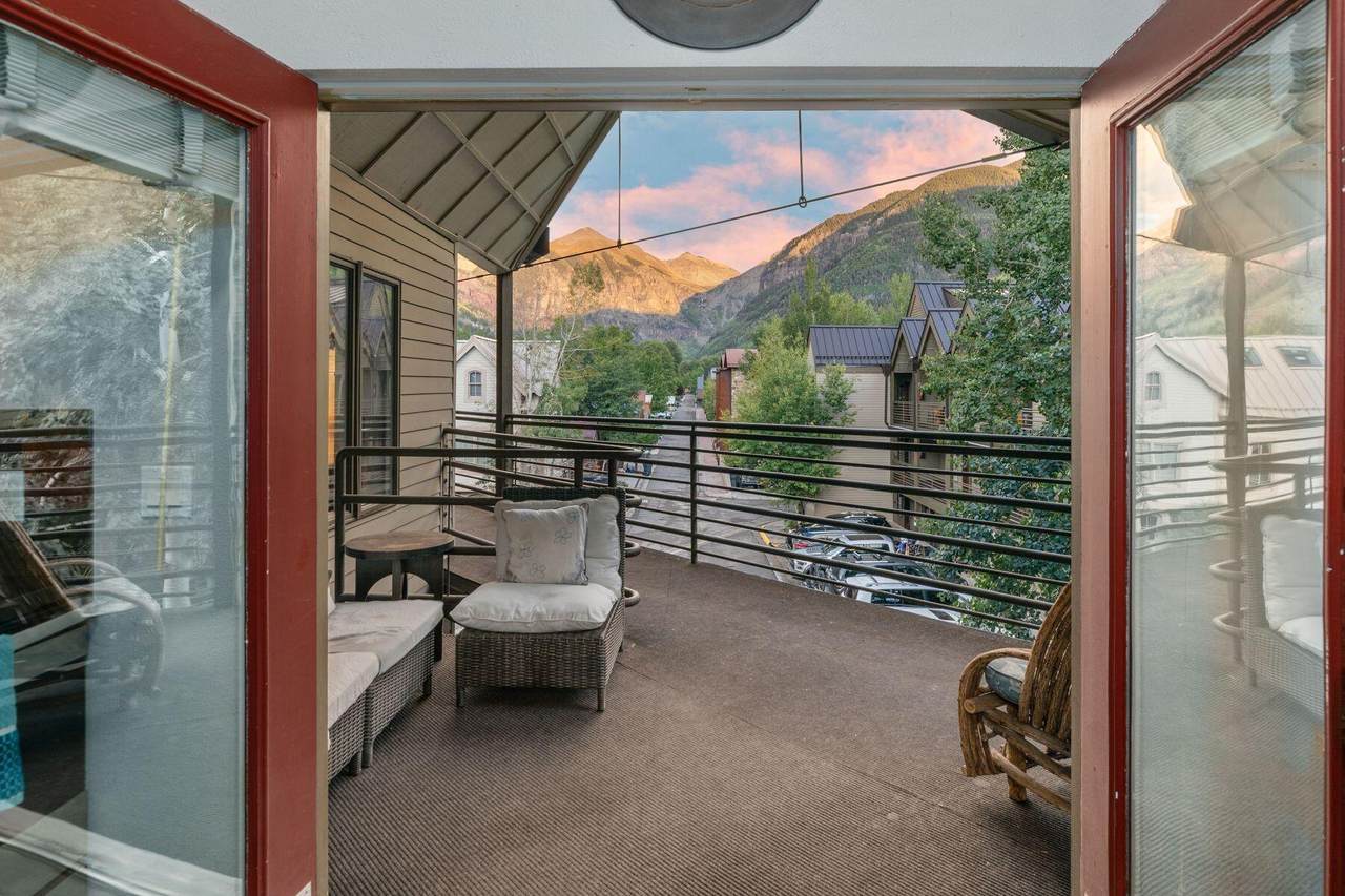 https://bt-photos.global.ssl.fastly.net/telluride/1280_boomver_1_44905-2.jpg