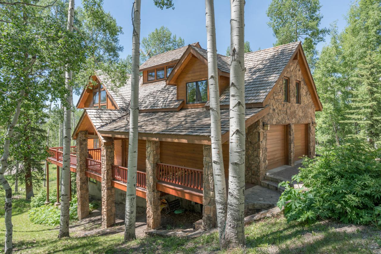 547 Wapiti Road - Photo 1