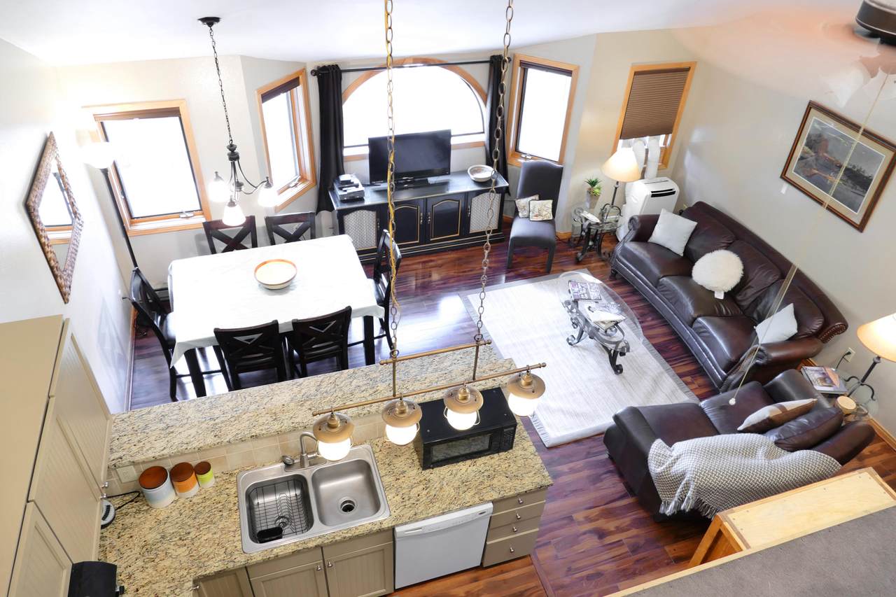 280 Mahoney Avenue - Photo 1
