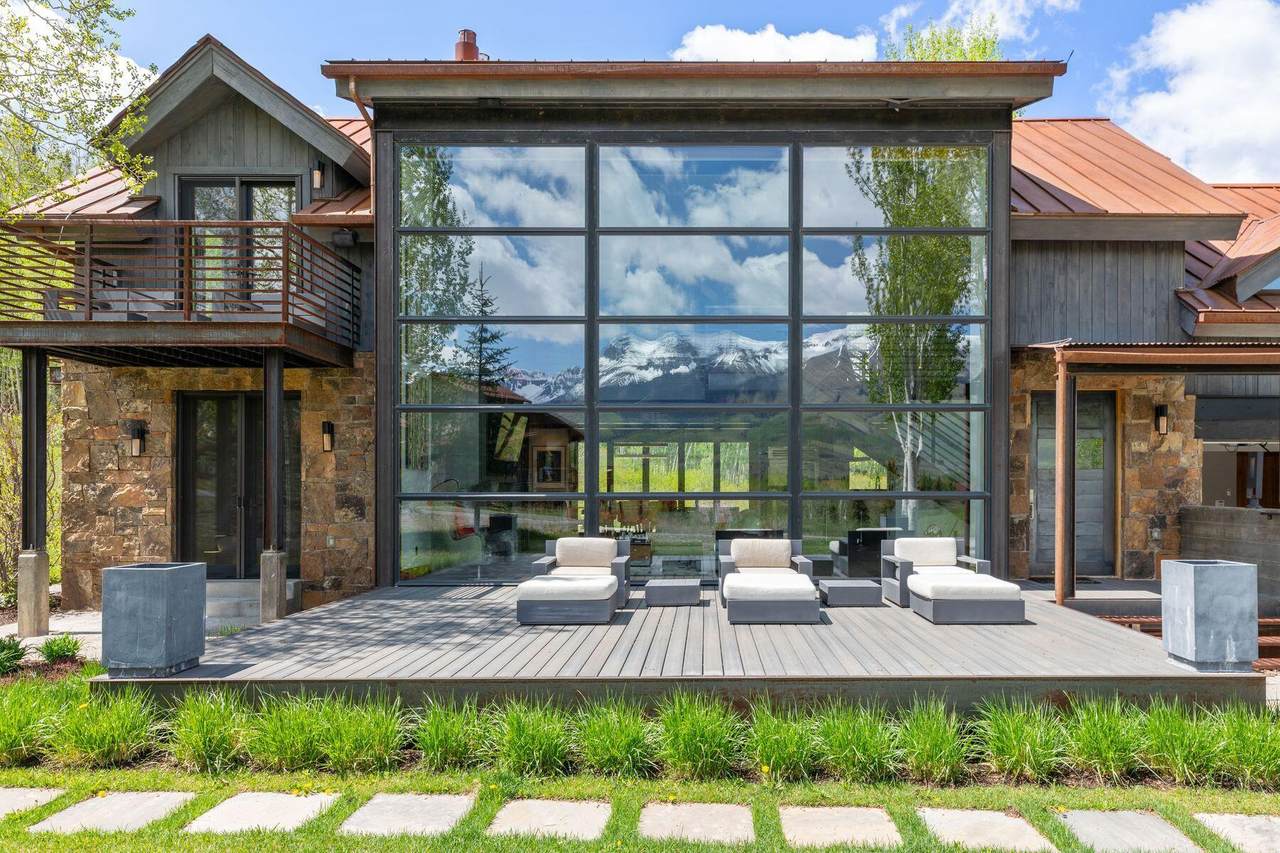 114 Arizona Street - Photo 1