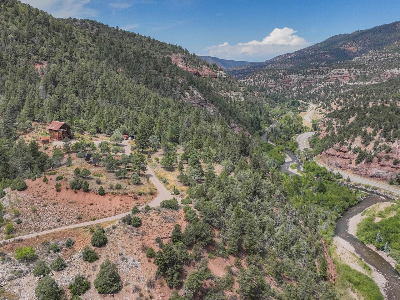 https://bt-photos.global.ssl.fastly.net/telluride/1280_boomver_2_43922-2.jpg