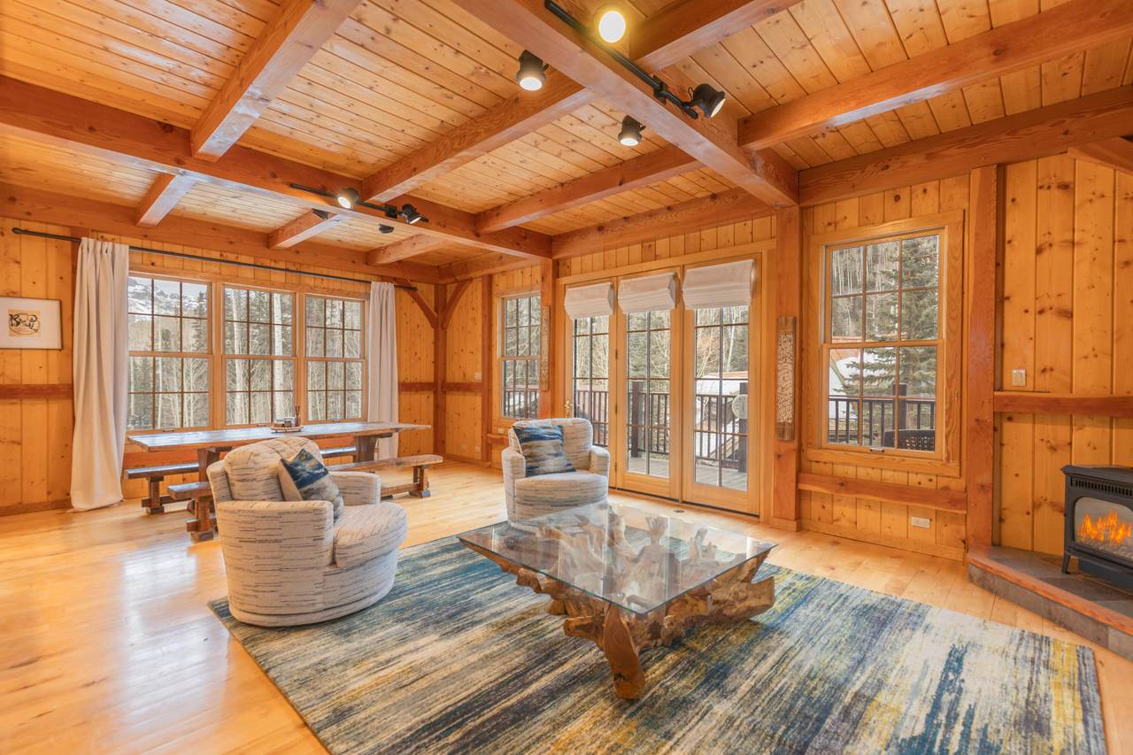 https://bt-photos.global.ssl.fastly.net/telluride/orig_boomver_2_44145-2.jpg