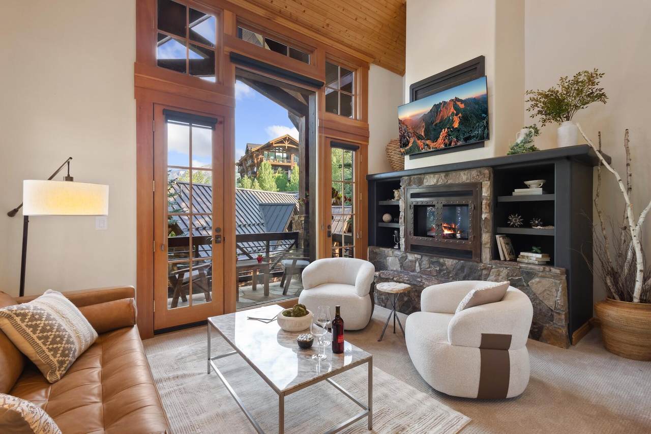 102 Sunny Ridge Place - Photo 1