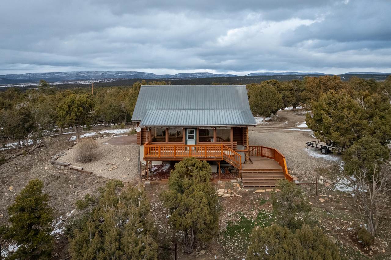 1931 County Rd 44Z - Photo 1
