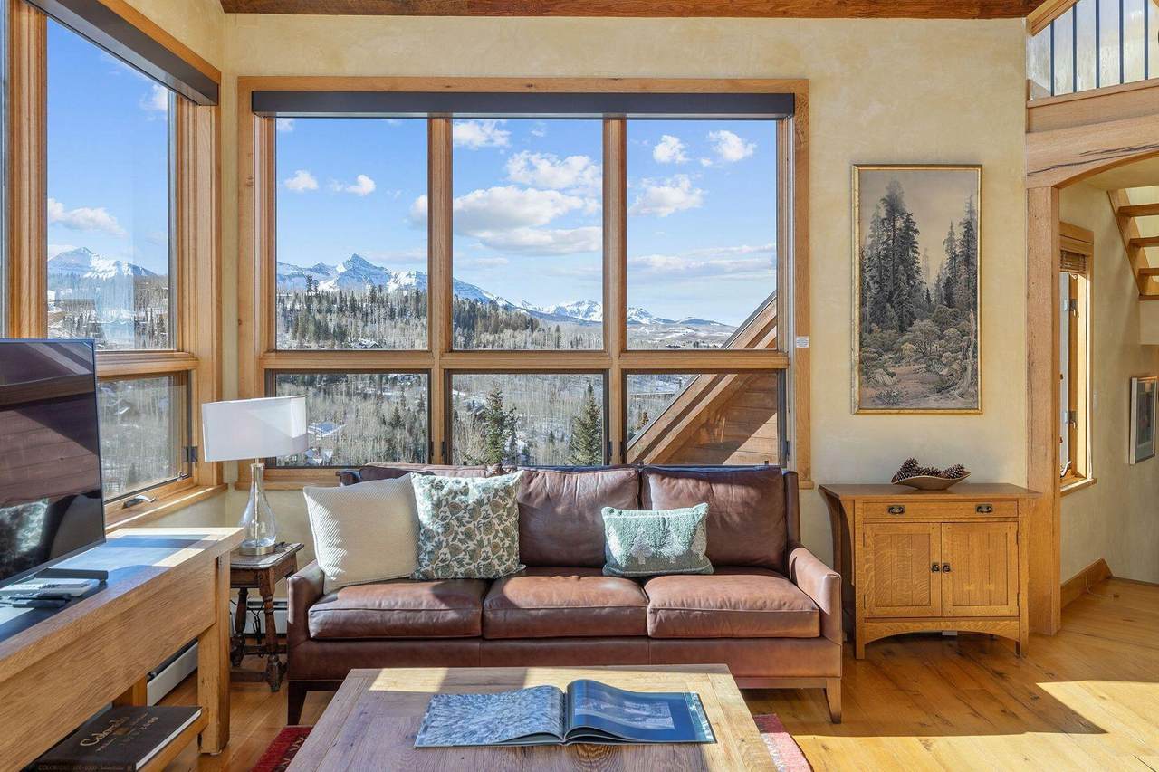 https://bt-photos.global.ssl.fastly.net/telluride/1280_boomver_3_44327-2.jpg