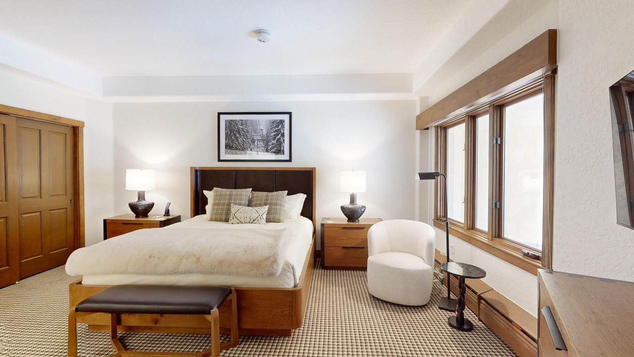 https://bt-photos.global.ssl.fastly.net/telluride/1280_boomver_1_44438-2.jpg