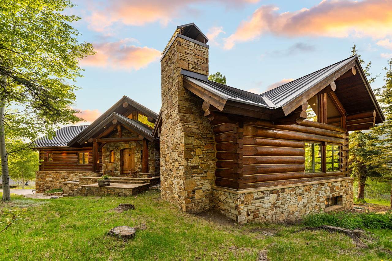 https://bt-photos.global.ssl.fastly.net/telluride/1280_boomver_2_44543-2.jpg