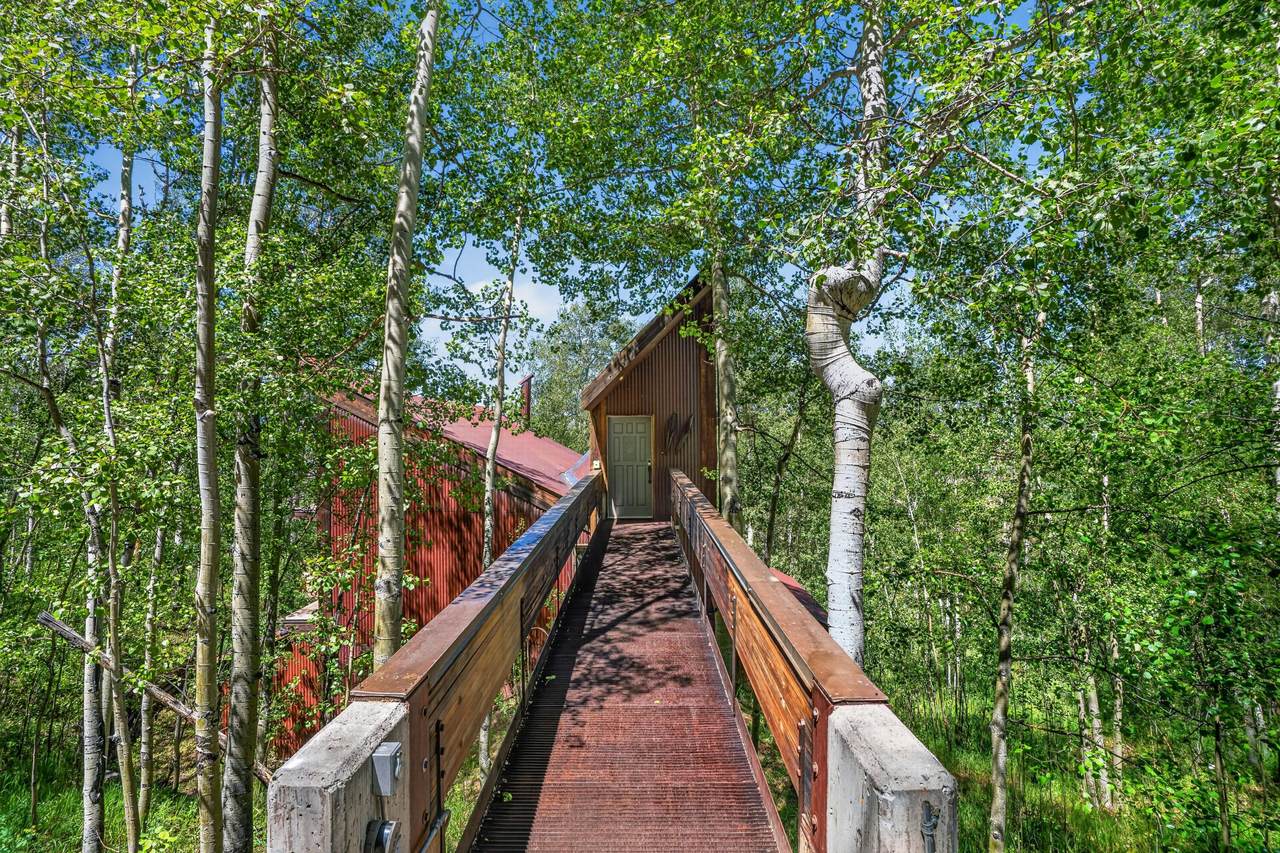 https://bt-photos.global.ssl.fastly.net/telluride/1280_boomver_2_44682-2.jpg