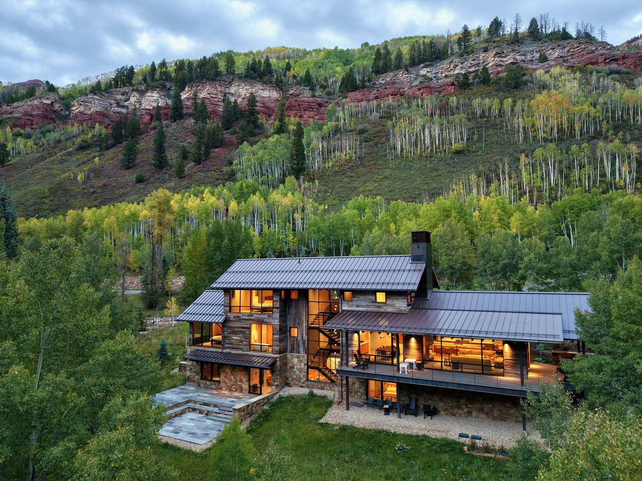 https://bt-photos.global.ssl.fastly.net/telluride/1280_boomver_2_44688-2.jpg