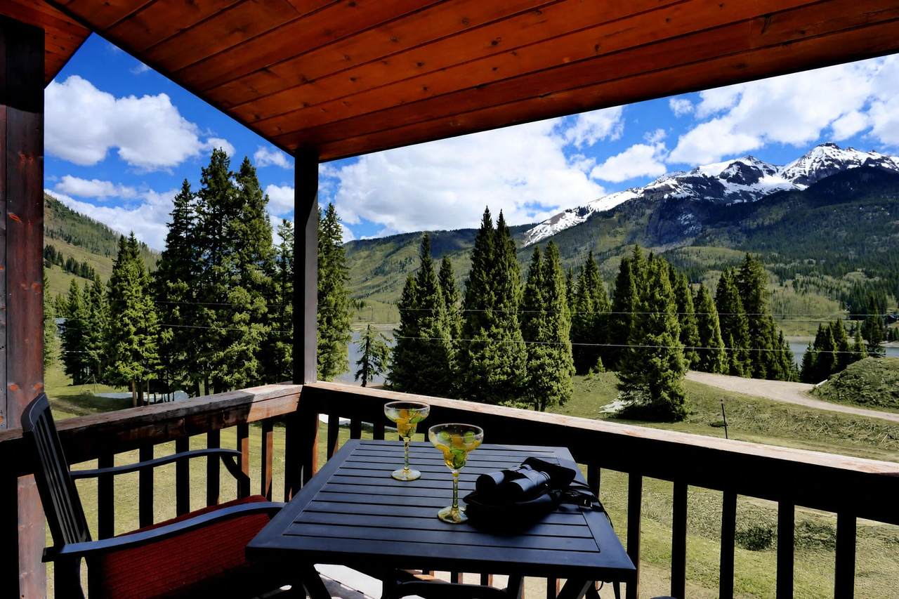https://bt-photos.global.ssl.fastly.net/telluride/1280_boomver_2_44711-2.jpg