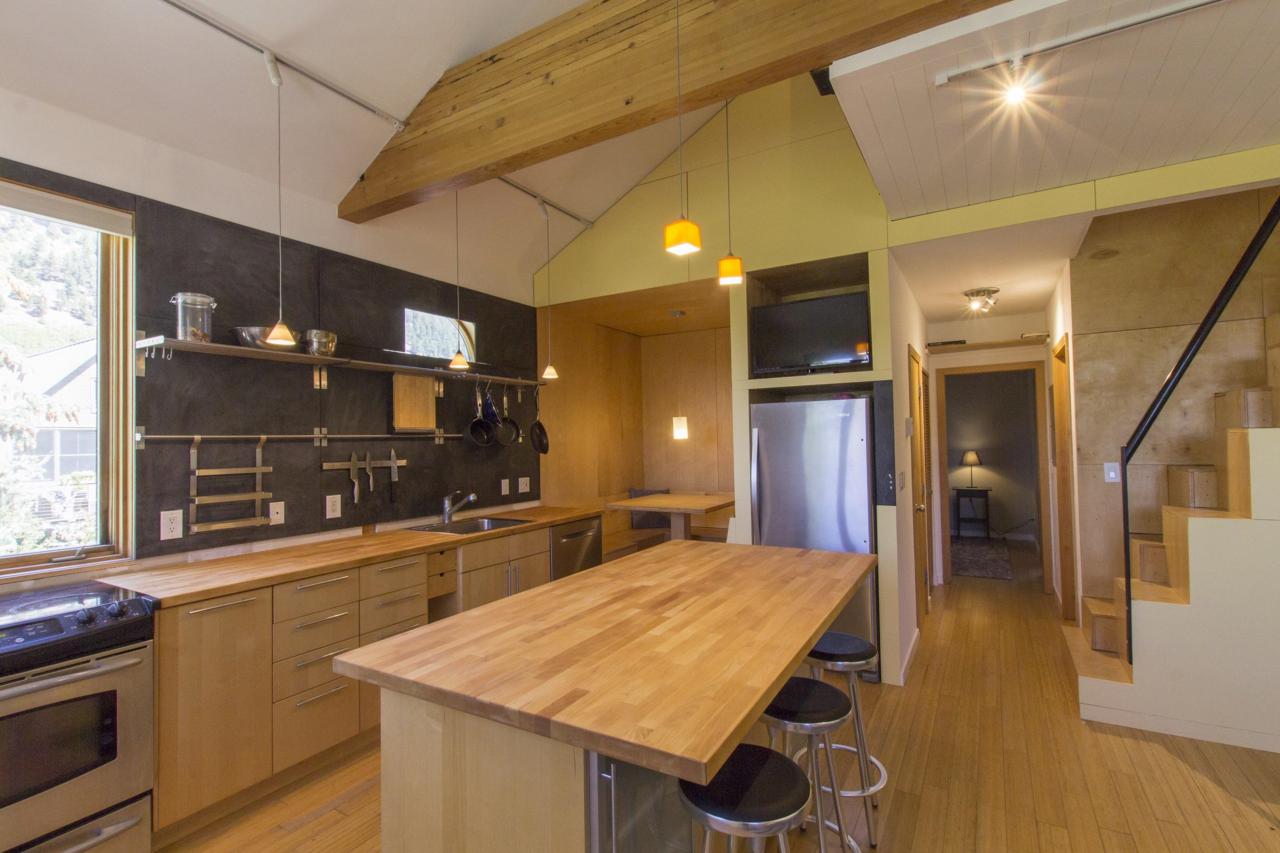 282 Mahoney Drive - Photo 1