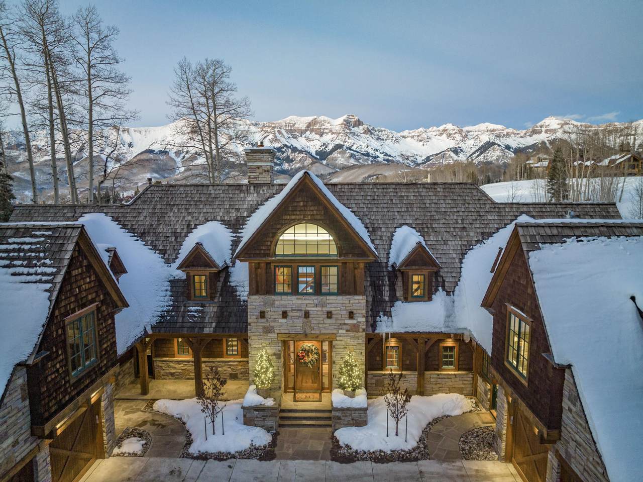 112 Snowfield Drive - Photo 1
