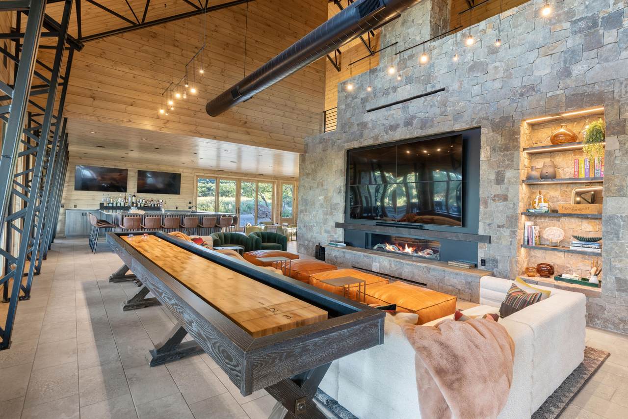 77 Birdsong Lane - Photo 1