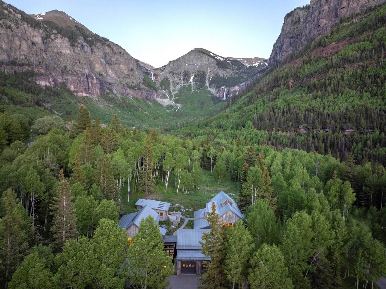 https://bt-photos.global.ssl.fastly.net/telluride/1280_boomver_3_43700-2.jpg