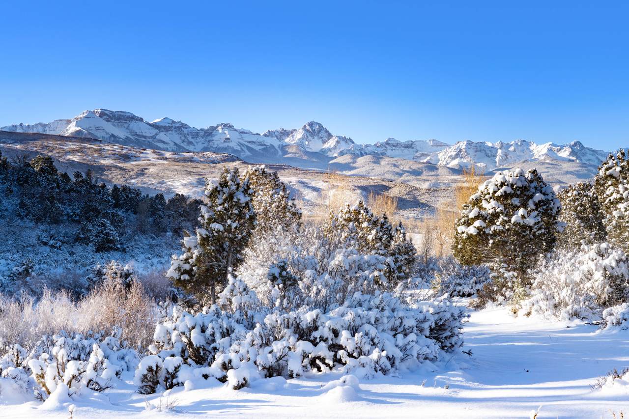 2879 County Rd 10 - Photo 1