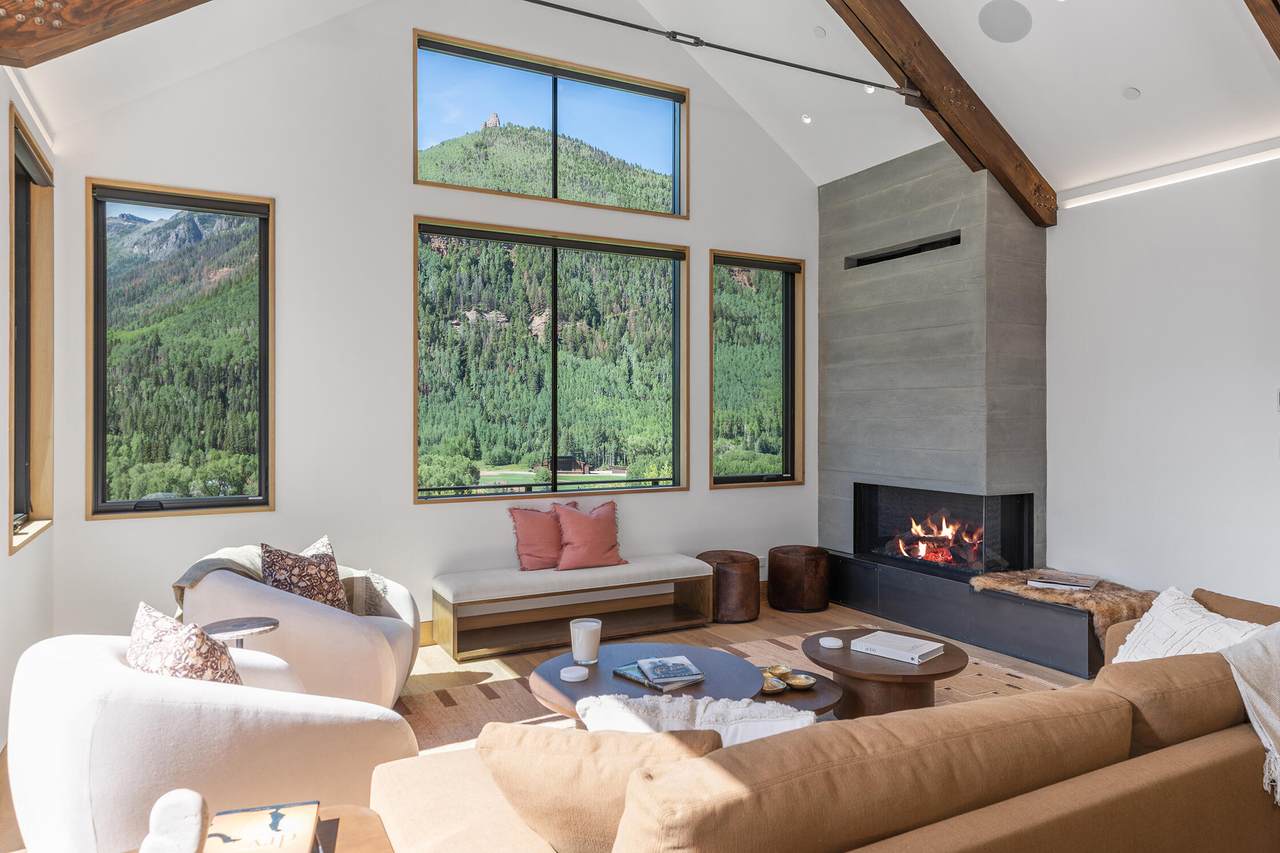 https://bt-photos.global.ssl.fastly.net/telluride/1280_boomver_3_44237-2.jpg