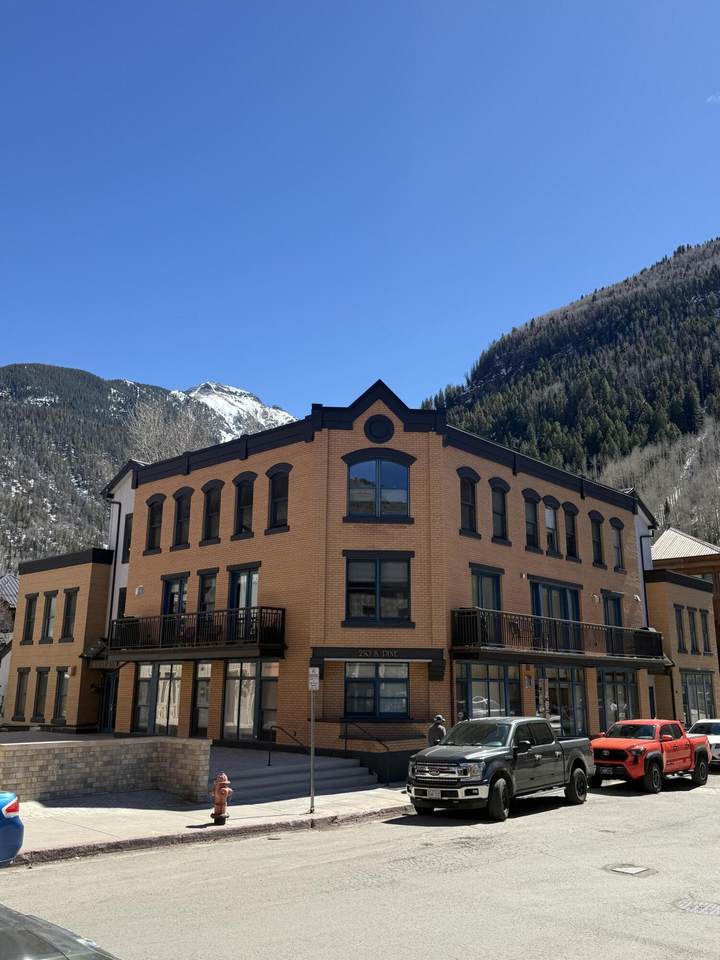 250 Pine Street - Photo 1