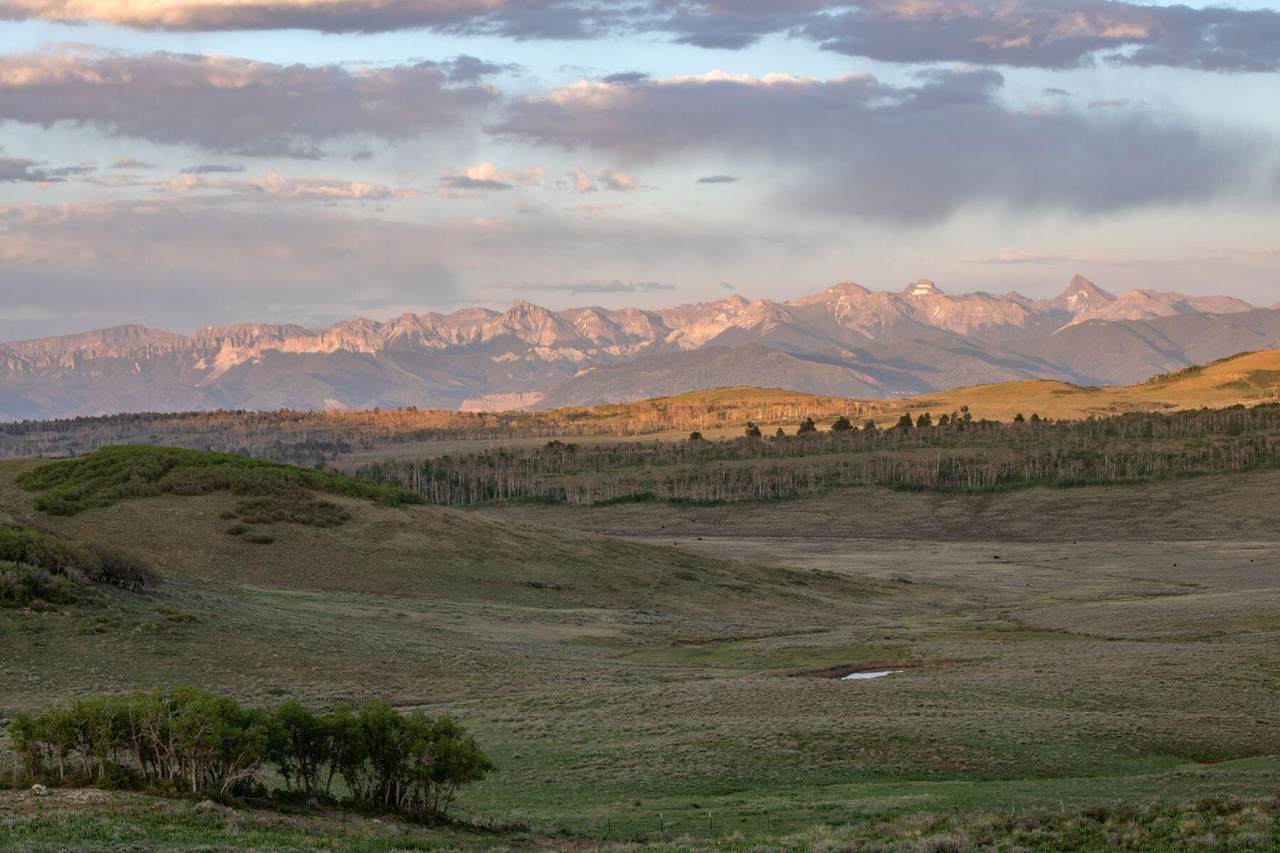 https://bt-photos.global.ssl.fastly.net/telluride/1280_boomver_3_44596-2.jpg