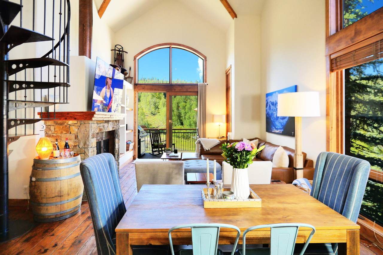 https://bt-photos.global.ssl.fastly.net/telluride/orig_boomver_3_44804-2.jpg