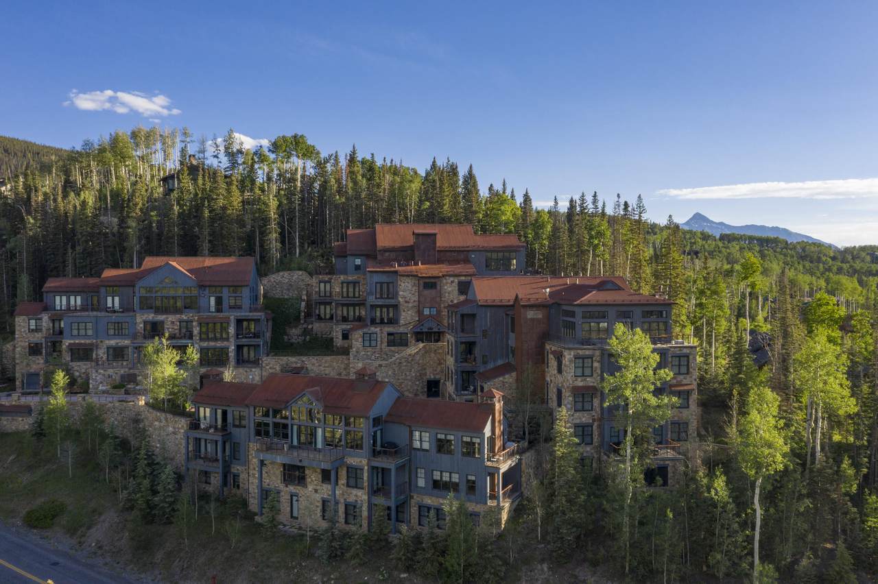 136 San Joaquin Road - Photo 1