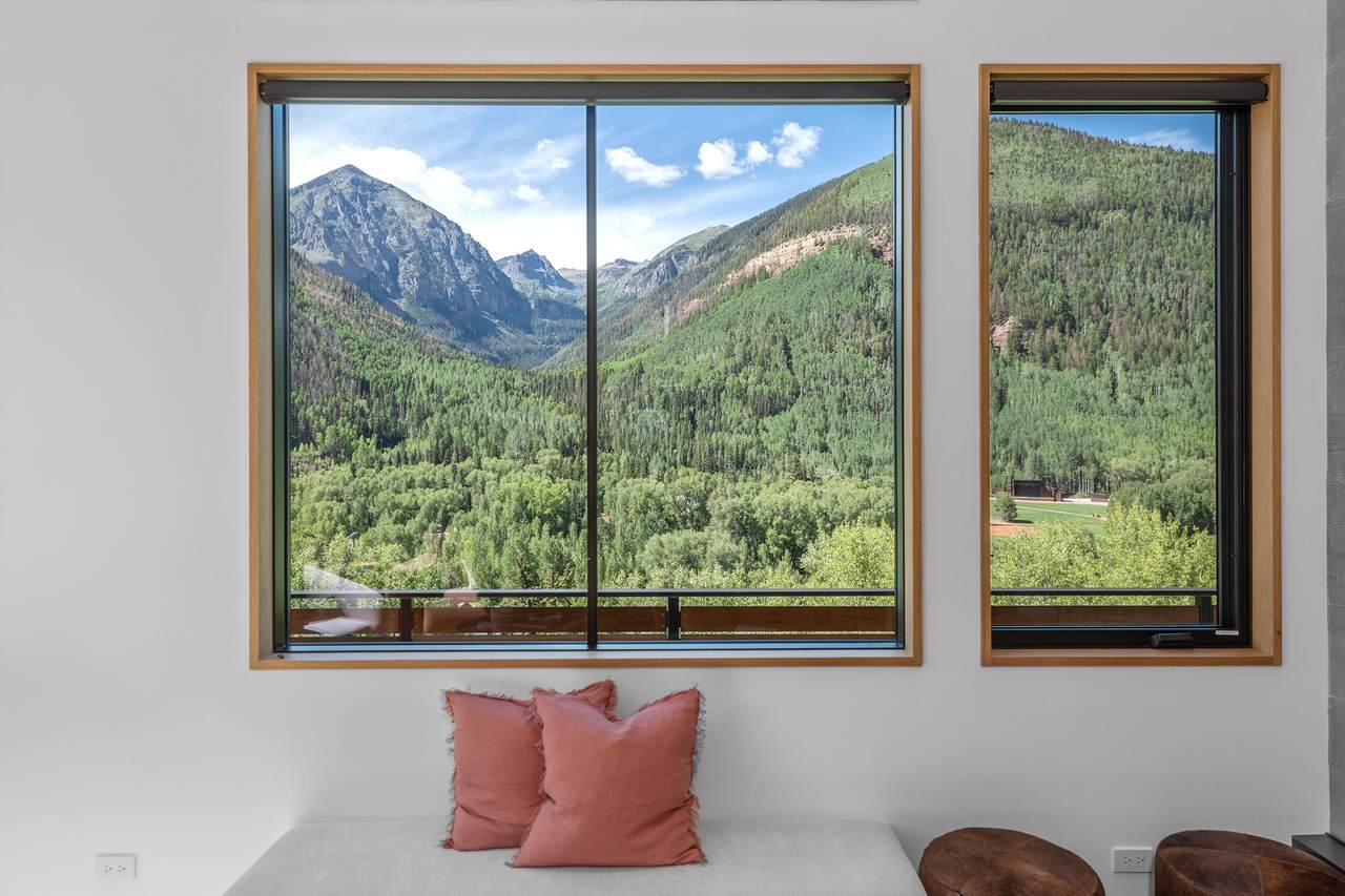 https://bt-photos.global.ssl.fastly.net/telluride/1280_boomver_3_44237-2.jpg