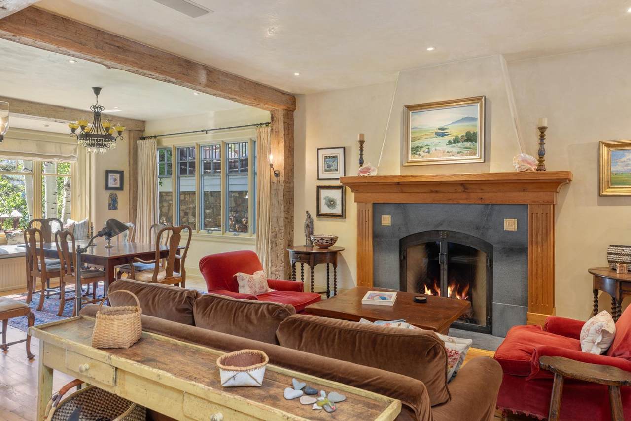 https://bt-photos.global.ssl.fastly.net/telluride/1280_boomver_2_43693-2.jpg