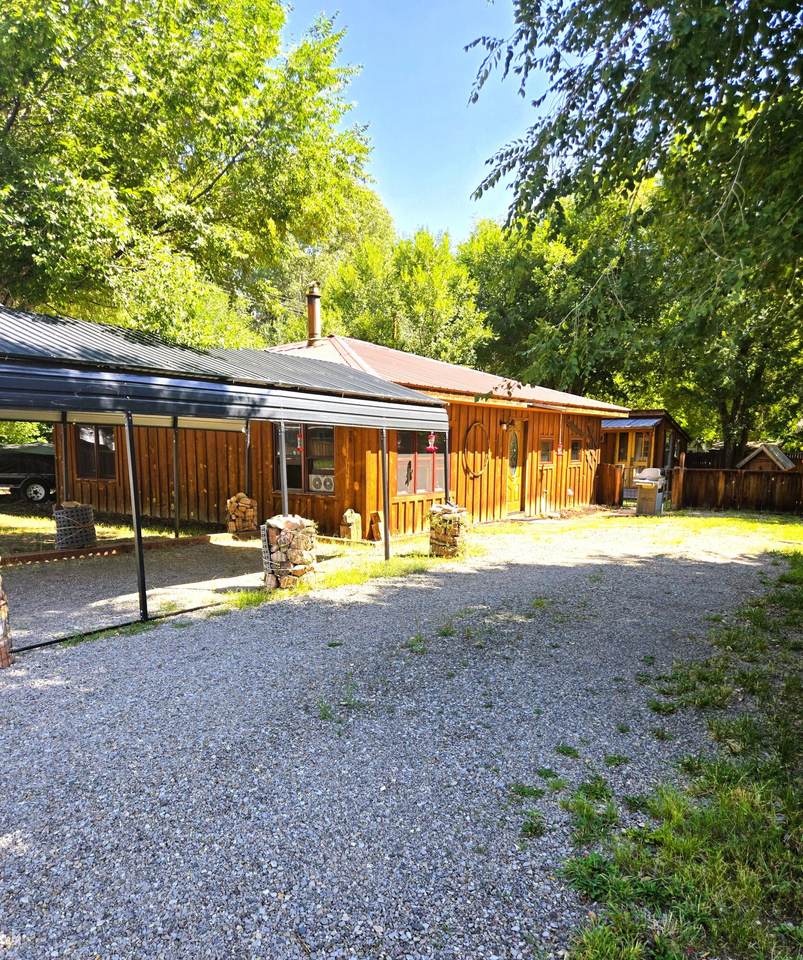 https://bt-photos.global.ssl.fastly.net/telluride/1280_boomver_7_43946-2.jpg