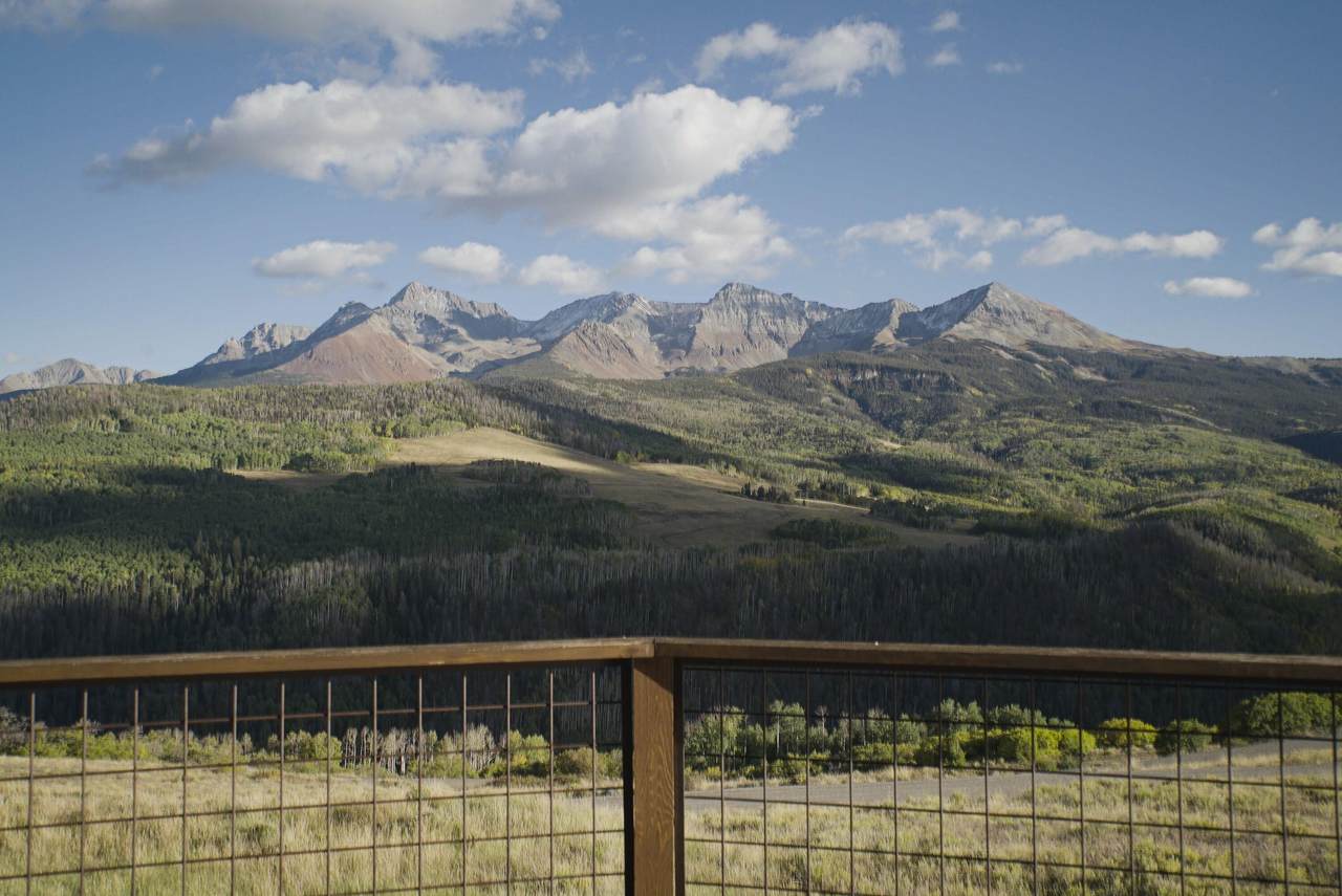 https://bt-photos.global.ssl.fastly.net/telluride/1280_boomver_8_43893-2.jpg