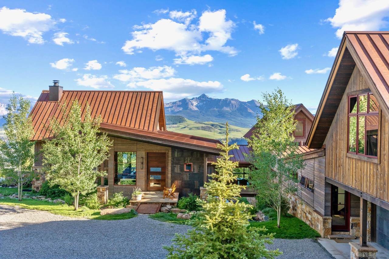 https://bt-photos.global.ssl.fastly.net/telluride/1280_boomver_9_42804-2.jpg