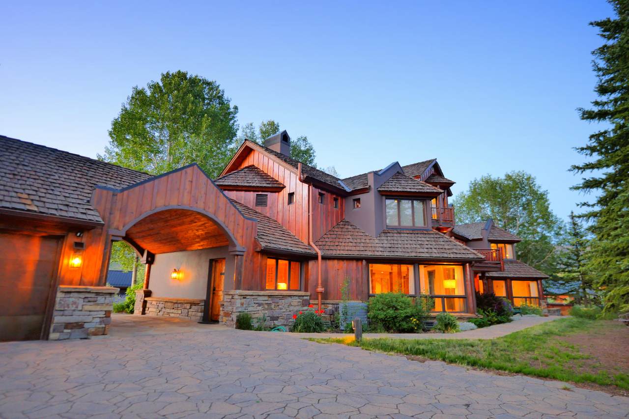 https://bt-photos.global.ssl.fastly.net/telluride/1280_boomver_7_44224-2.jpg