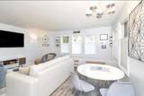 370 Mahoney Drive - Photo 2