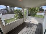 1310 Summit Street - Photo 3
