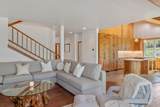 107 Lawson Point - Photo 11