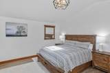 107 Lawson Point - Photo 18
