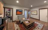 684 Falcon Way - Photo 30