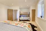 7725 44Z - Photo 41