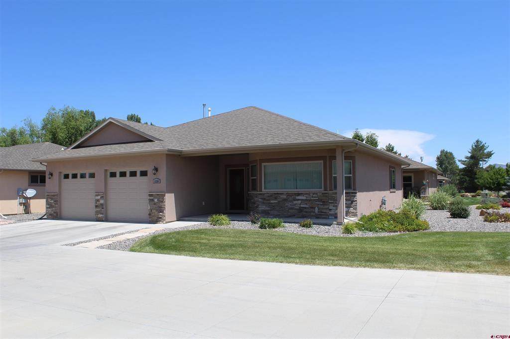 1238 Peppertree Drive - Photo 1