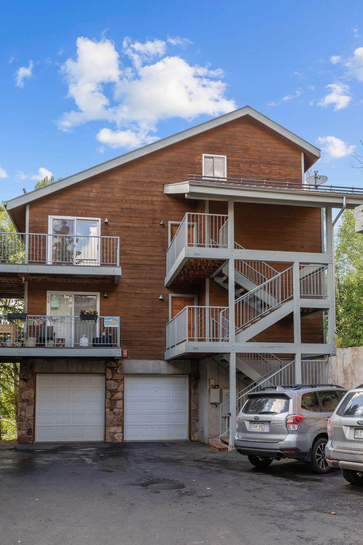 319 Adams Ranch Road - Photo 1