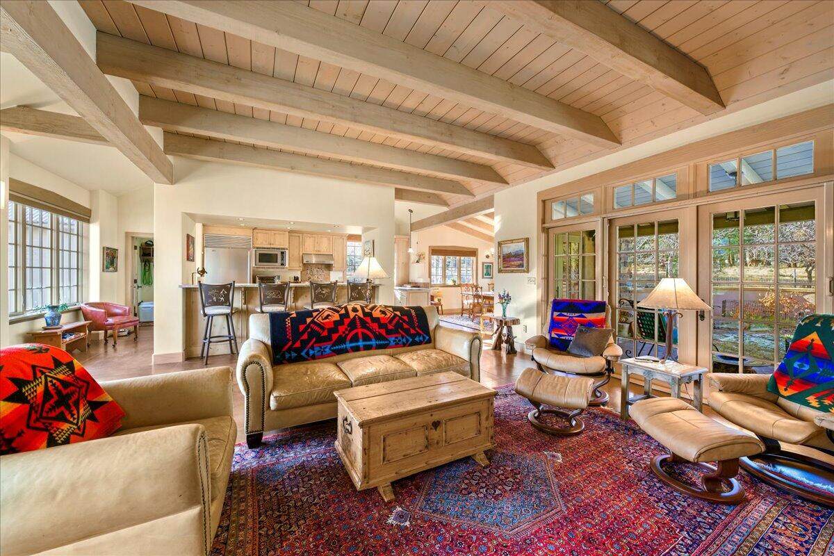 255 Bear Cub Drive - Photo 1