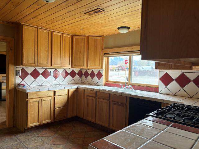 https://bt-photos.global.ssl.fastly.net/telluride/orig_boomver_1_44397-2.jpg