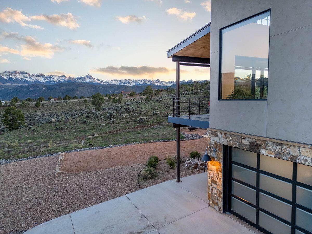 https://bt-photos.global.ssl.fastly.net/telluride/orig_boomver_1_44431-2.jpg