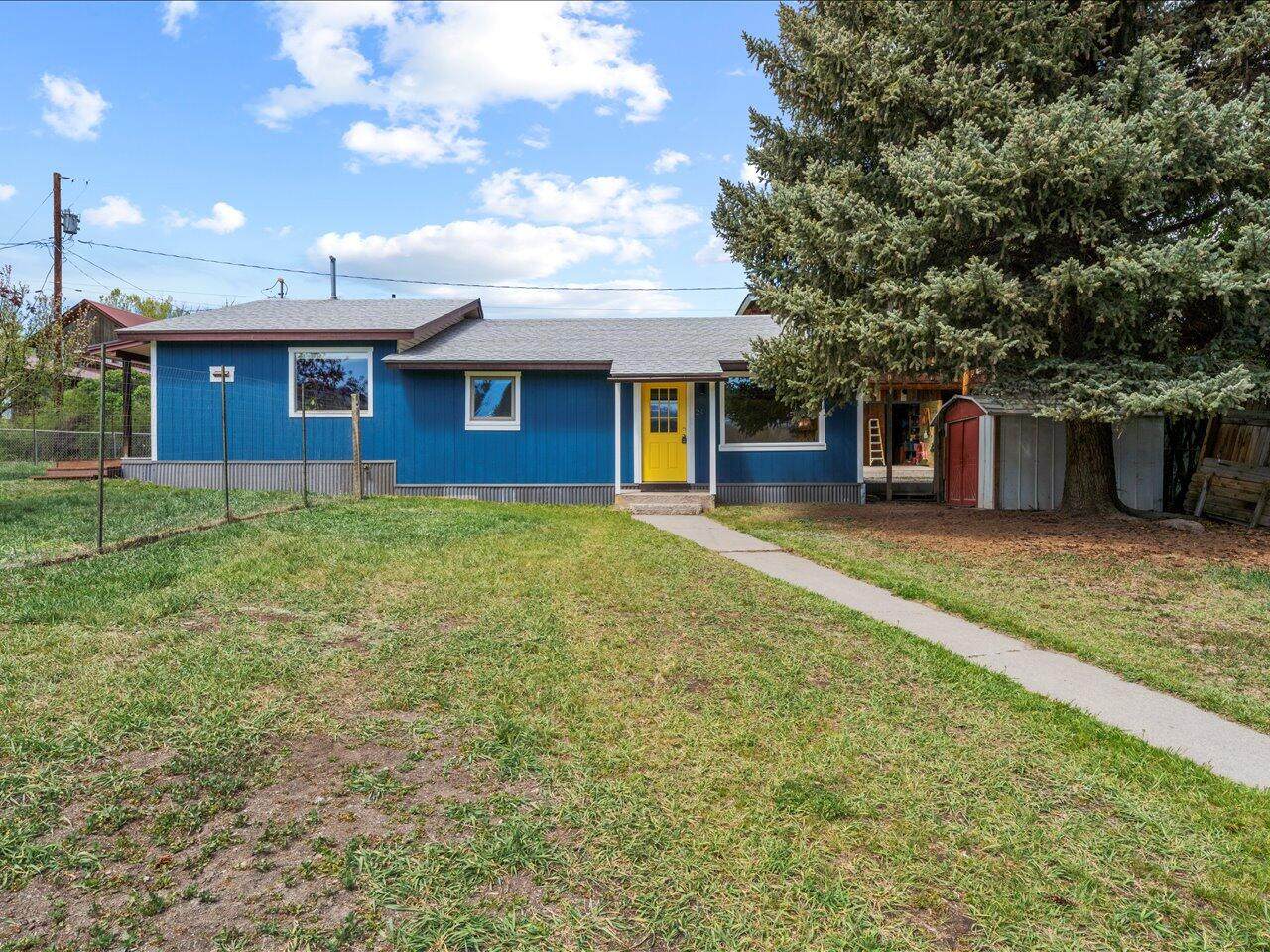 243 Lena Street - Photo 1