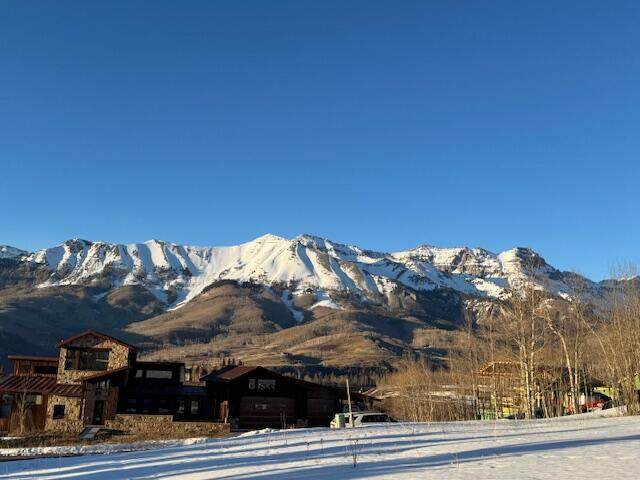 https://bt-photos.global.ssl.fastly.net/telluride/orig_boomver_1_44484-2.jpg